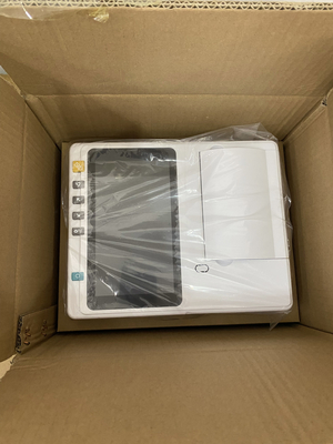 3チャネルECG 電動心電図器 ECG 医療ECG EKGモニター