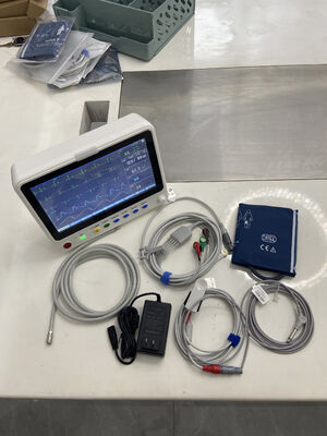 ポータブル10インチ救急病棟医療用ECGモニター 多パラメータ集中治療ポータブル心電図モニター